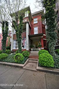 1204 S 2nd St APT 2, Louisville, KY, 40203