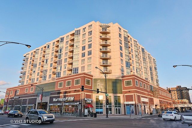 1st image of 1134 W Granville Ave #1005