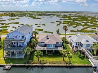 1262 Blue Heron St, Bayou Vista, TX 77563