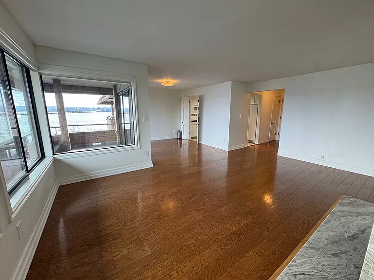 2330 43rd Ave E #1 — Photo 10