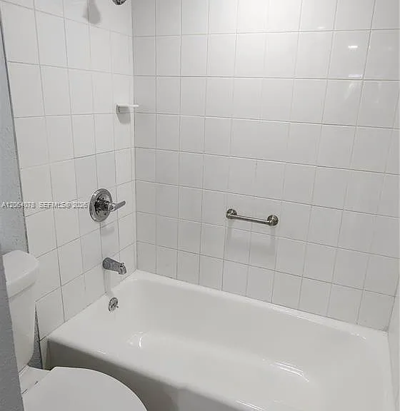 9405 SW 76th St #Y32 — Photo 21