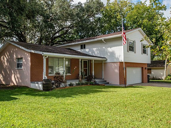 2nd image of 2649 Cherrywood Ln