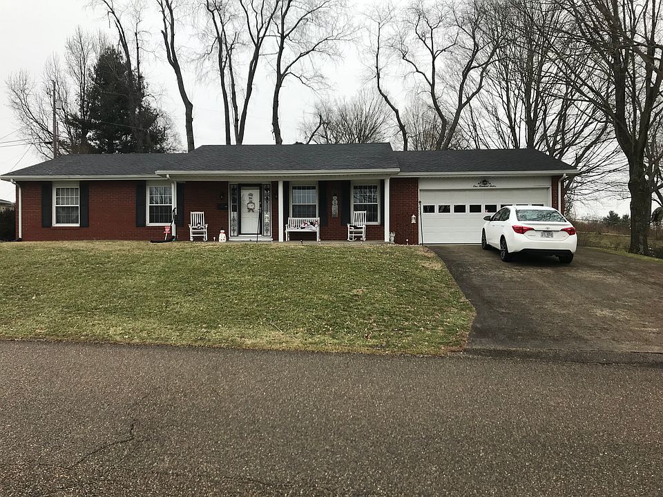 1st image of 112 Columbia Dr