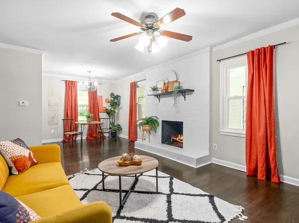 209 Park Ln, Clarksville, TN 37042