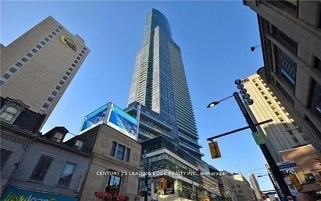 386 Yonge St #706 — Photo 9