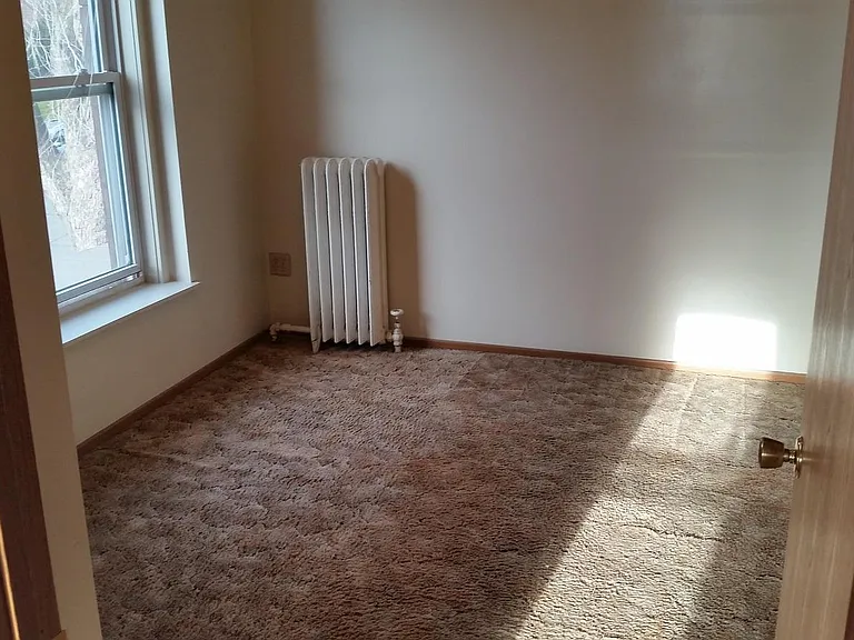 116 N 7th Ave E #5 — Photo 3