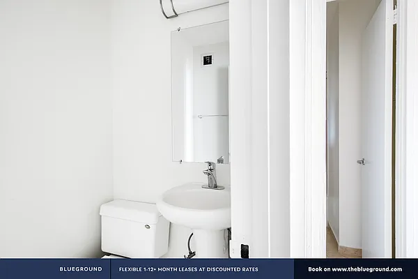 Rented by The Blueground | media 16