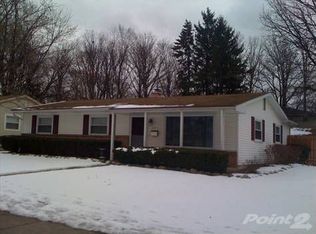 351 Phillips Ave, Clawson, MI 48017