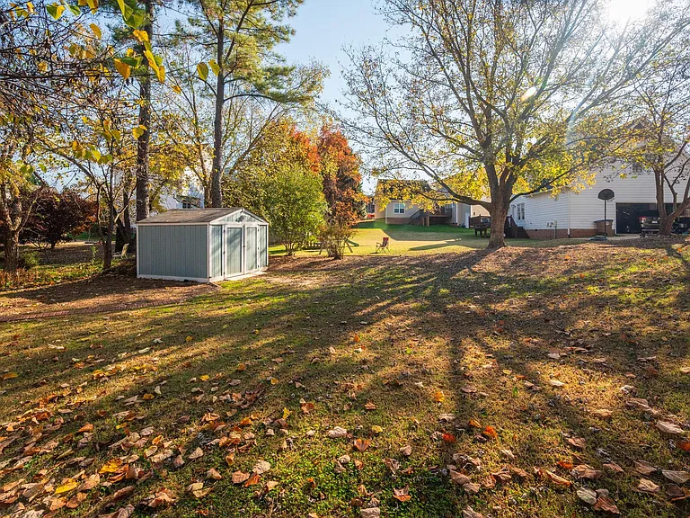 Spacious backyard with lawncare included in rent!