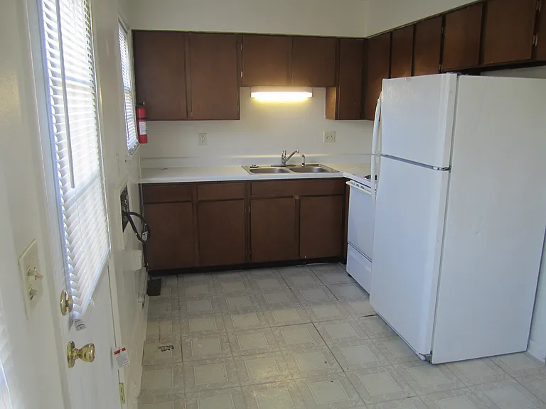 Emerton Place Townhomes — Photo 29