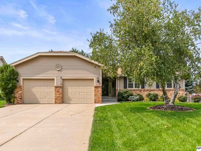 6712 S 93rd St, Omaha, NE, 68127