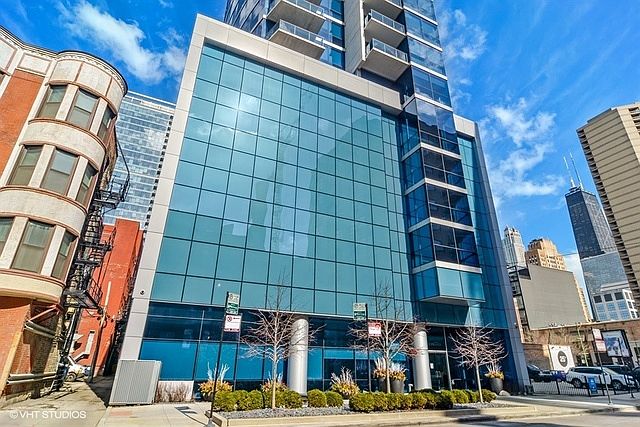 1st image of 110 W Superior St Unit 2401