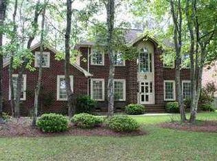 211 Biltmore Ln E, Jacksonville, NC 28546