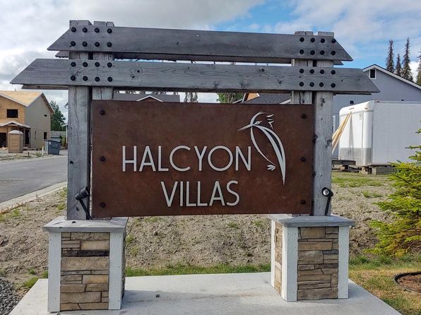 469 W Redoubt Ave UNIT B