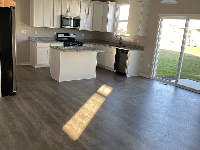 2035 Steelwood Dr — Photo 3