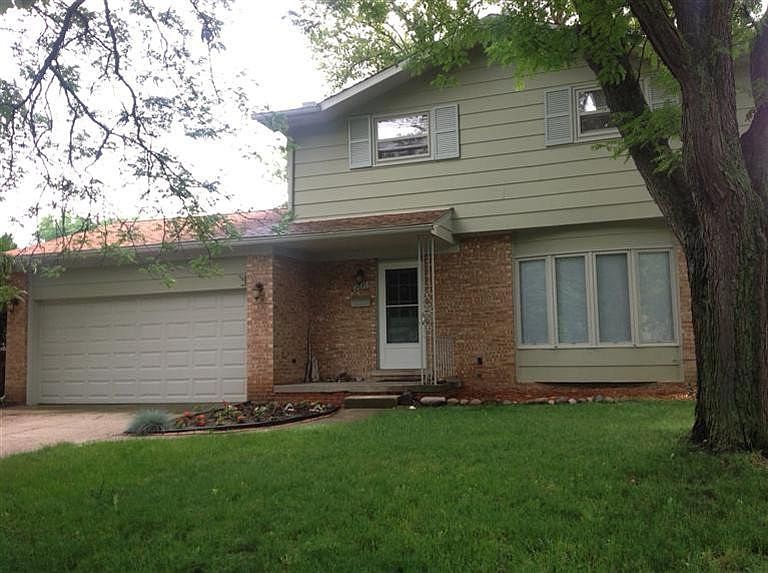1st image of 2611 E Sequoia Pkwy