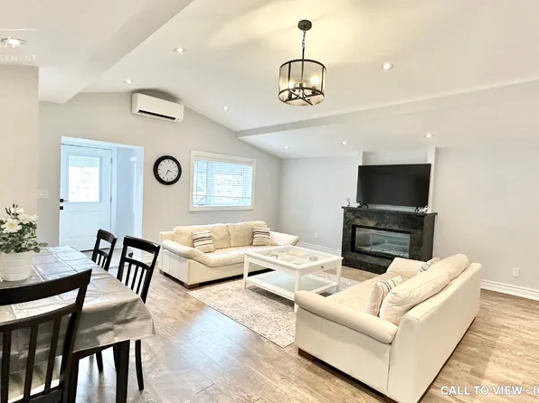 13854 Bathurst St #1, King, ON L7B 1K5