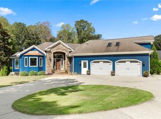 431 Cane Creek Landing Rd, Seneca, SC 29672