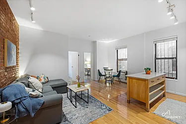 423 15th Street, #1C