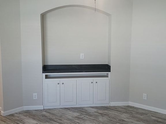 4th image of 10201 W Beaver St #35