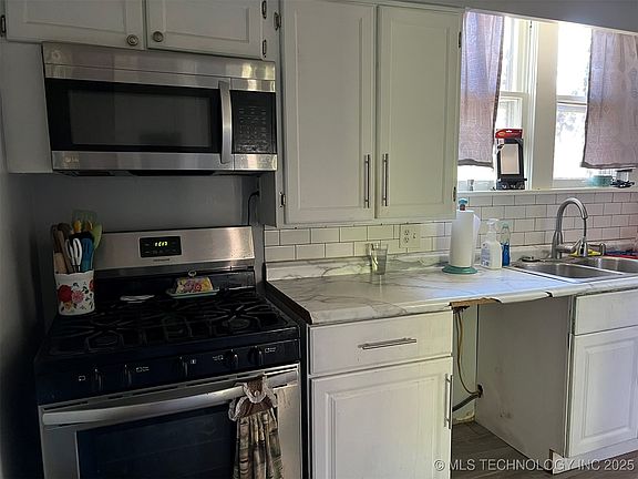 4th image of 502 N McKinley Ave