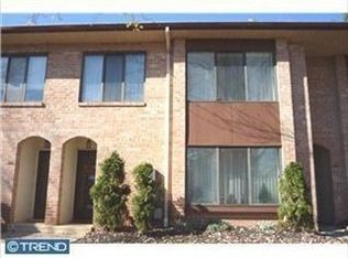 611 Stonybrook Dr, Jeffersonville, PA 19403