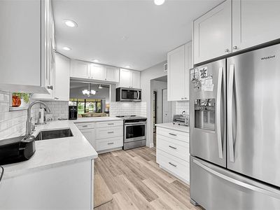 37 Lakeside Cir #194, Sunrise, FL, 33326