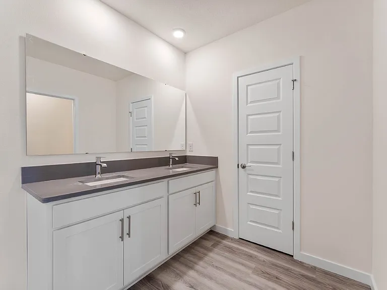 419 Tanis Ave — Photo 19