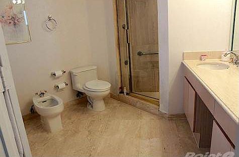 5th image of 18671 Collins Ave APT 3203