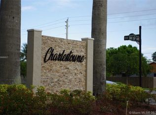 13951 SW 100th Ln, Miami, FL 33186