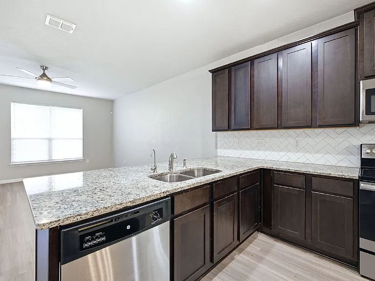5950 Larkspur Valley — Photo 12