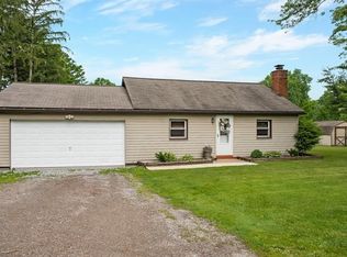 2703 State Route 351, Enon Valley, PA 16120