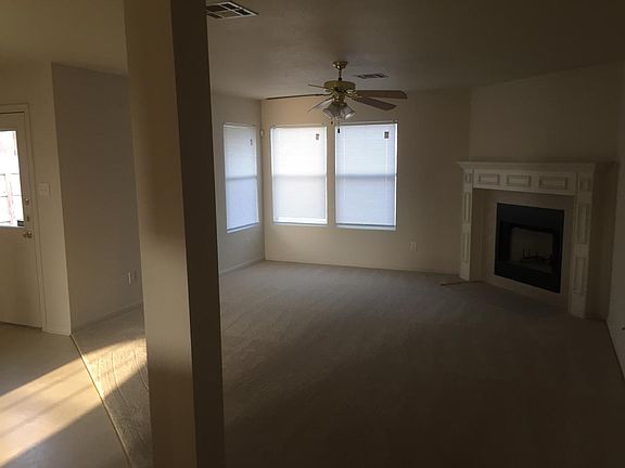 2nd image of 4103 Rainlily St