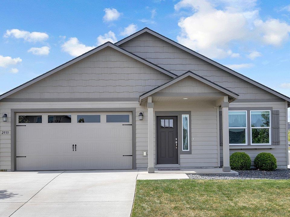1st image of 2933 Castle Rock Blvd