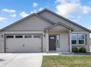 2933 Castle Rock Blvd, Richland, WA 99352