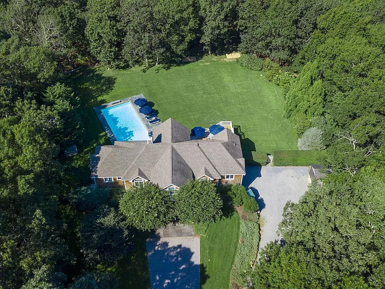 6 Little Ct — Photo 47