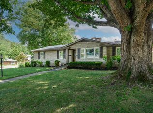 3400 Farmington Rd, Lexington, KY 40502