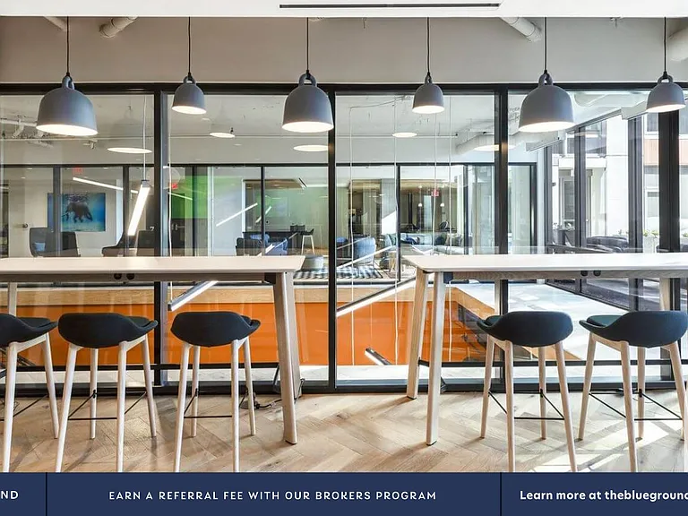 Building's Lounge