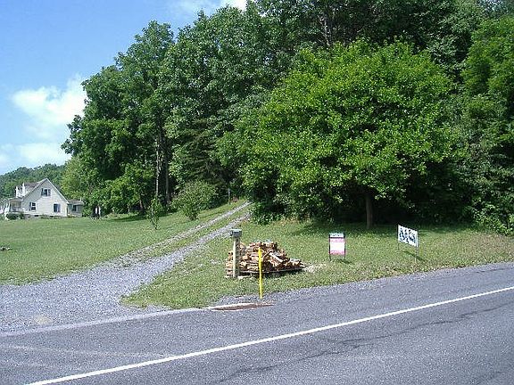 2nd image of 2220 Old Plank Rd