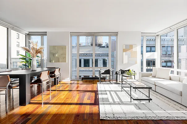 Sold by Compass | media 1