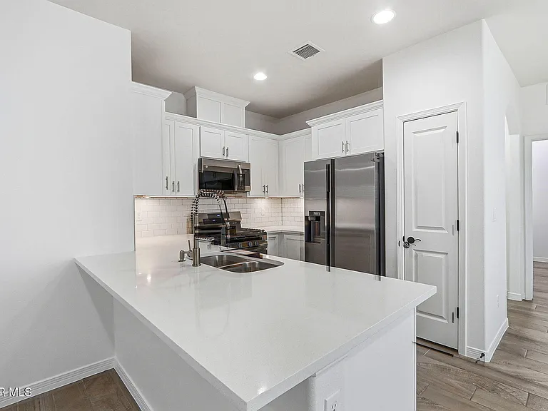 13106 Kington Ave — Photo 12