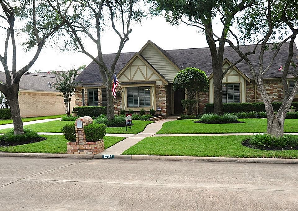 1st image of 2726 Pepper Wood Dr