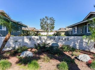 1221 E 1st St, Tustin, CA 92780