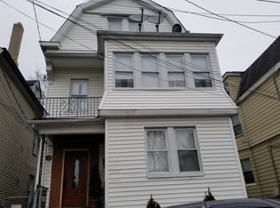 18 Garwood Pl, Irvington, NJ 07111