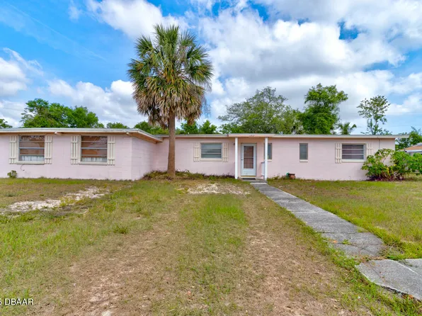 1302 Westwood Dr, Daytona Beach, FL 32117