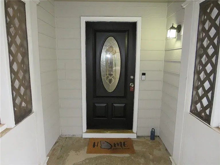 5673 La Fleur Trl — Photo 2