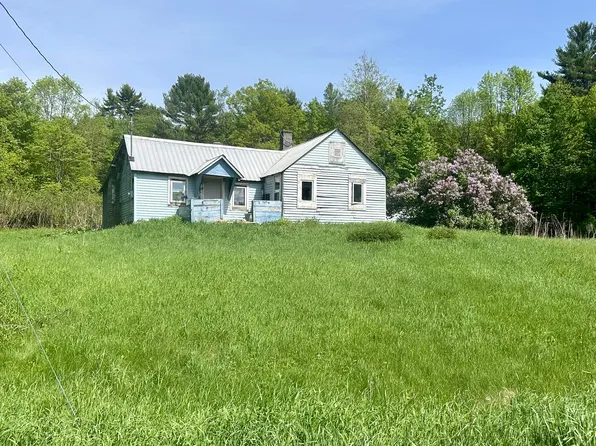 486 Brookfield Rd, Essex, NY 12936