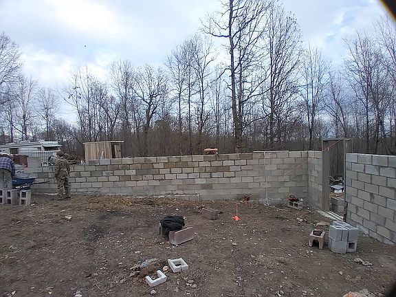 Foundation to main house