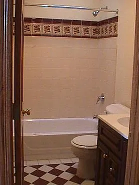 1936 N Sheffield Ave #2R — Photo 5