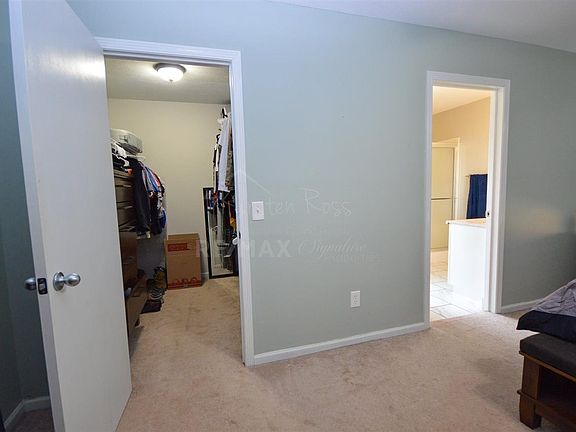 2nd image of 1410 Spring Hill Dr